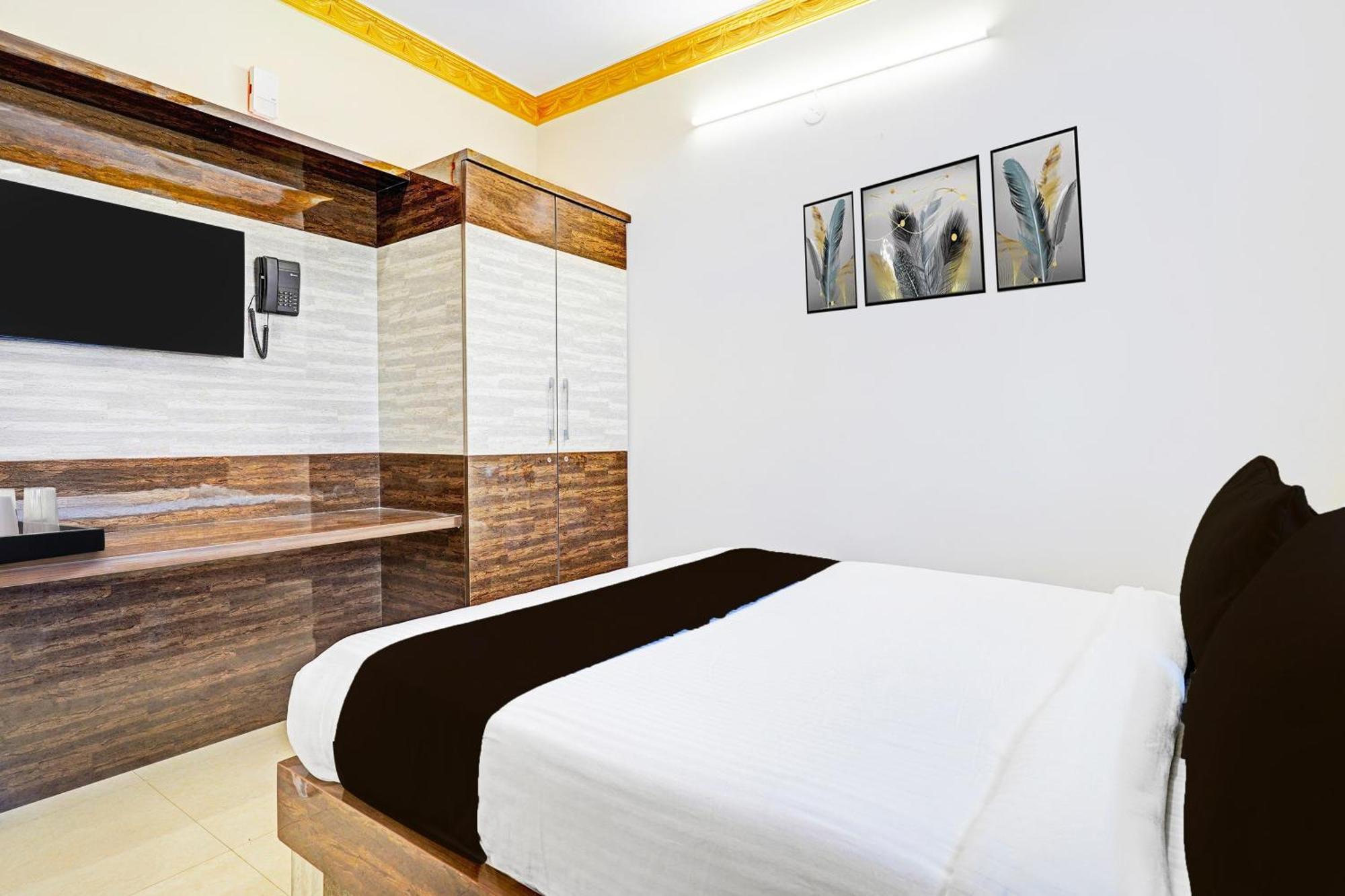 Hotel Super Collection O Niladri Road Kammasandra Exteriér fotografie