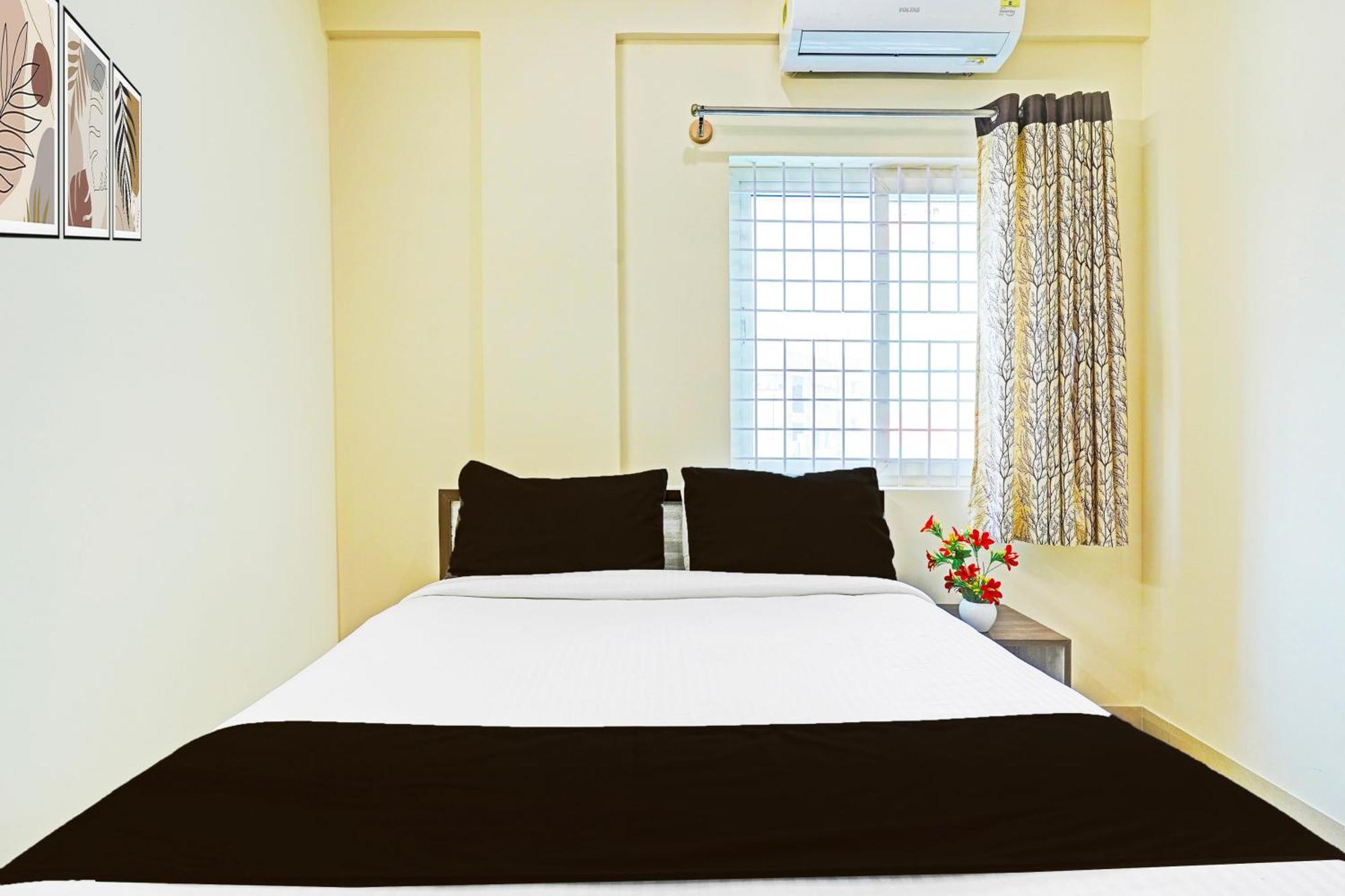 Hotel Super Collection O Niladri Road Kammasandra Exteriér fotografie