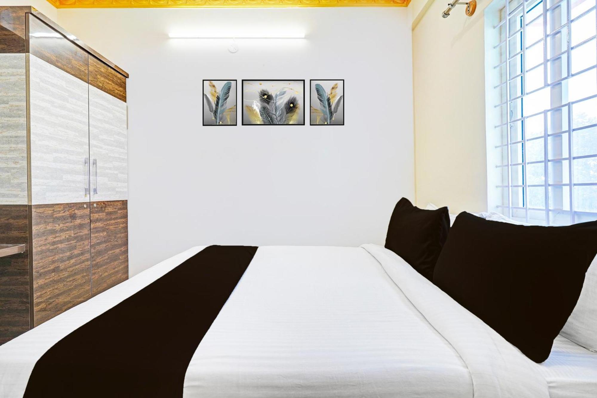 Hotel Super Collection O Niladri Road Kammasandra Exteriér fotografie