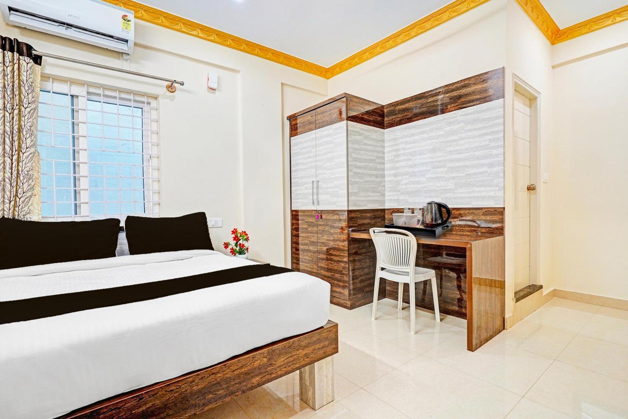Hotel Super Collection O Niladri Road Kammasandra Exteriér fotografie