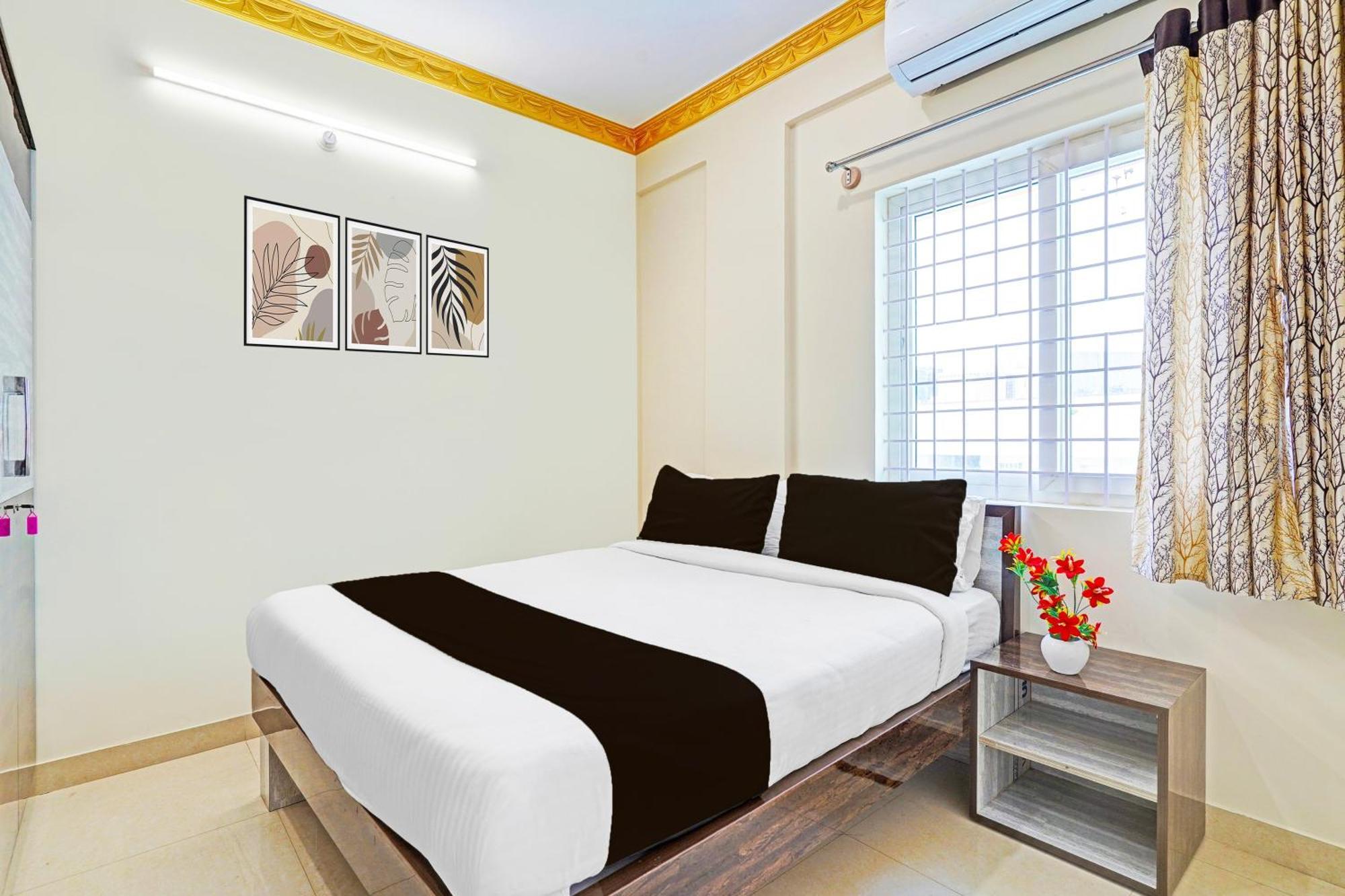 Hotel Super Collection O Niladri Road Kammasandra Exteriér fotografie
